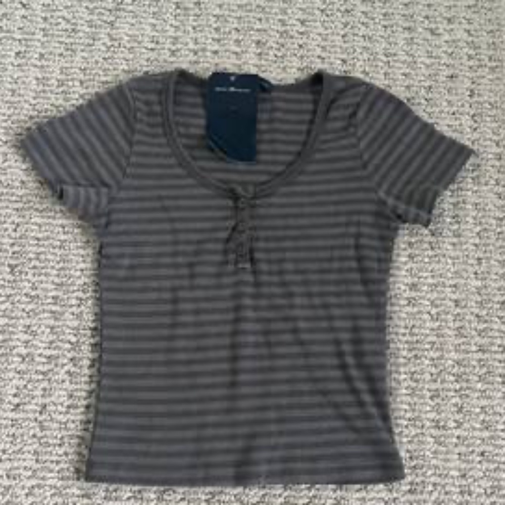 brandy melville zelly top NWT
